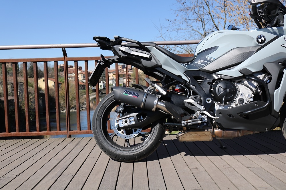 Escape compatível com Bmw S 1000 XR -M 2020-2025, Furore Evo4 Nero, Escape legal, homologado, silenciador com db killer removível e tubo de ligação específico 