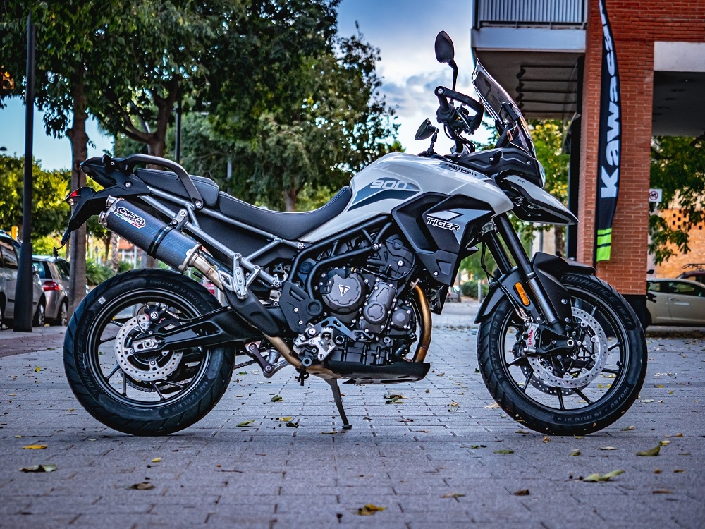 Escape compatível com Triumph Tiger 850 2020-2024, Dual Poppy, Escape legal, homologado, silenciador com db killer removível e tubo de ligação específico 